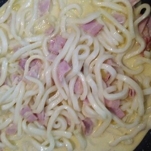 まったり♡全卵で豆乳カルボナーラうどん